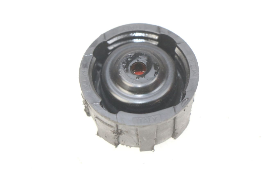 photo de KOREK ZBIORNIKA WYRÓWNAWCZEGO PIAGGIO MP3 LT 300 (2010 - 2016) - Szczegół części