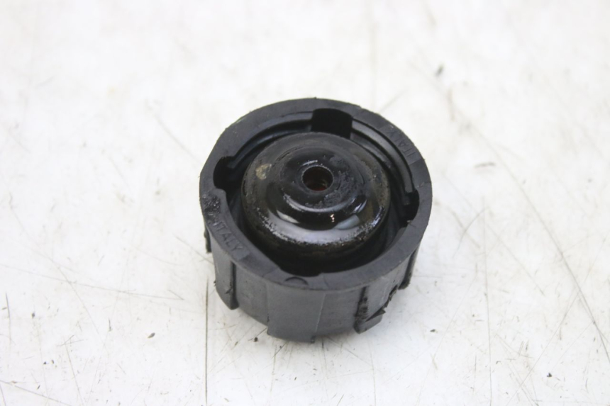 photo de KOREK ZBIORNIKA WYRÓWNAWCZEGO PIAGGIO MP3 RL 250 (2006 - 2010) - Szczegół części