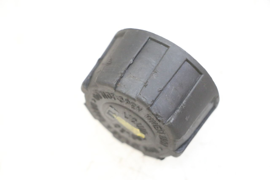 photo de KOREK ZBIORNIKA WYRÓWNAWCZEGO PIAGGIO MP3 RL 250 (2006 - 2010) - Szczegół części