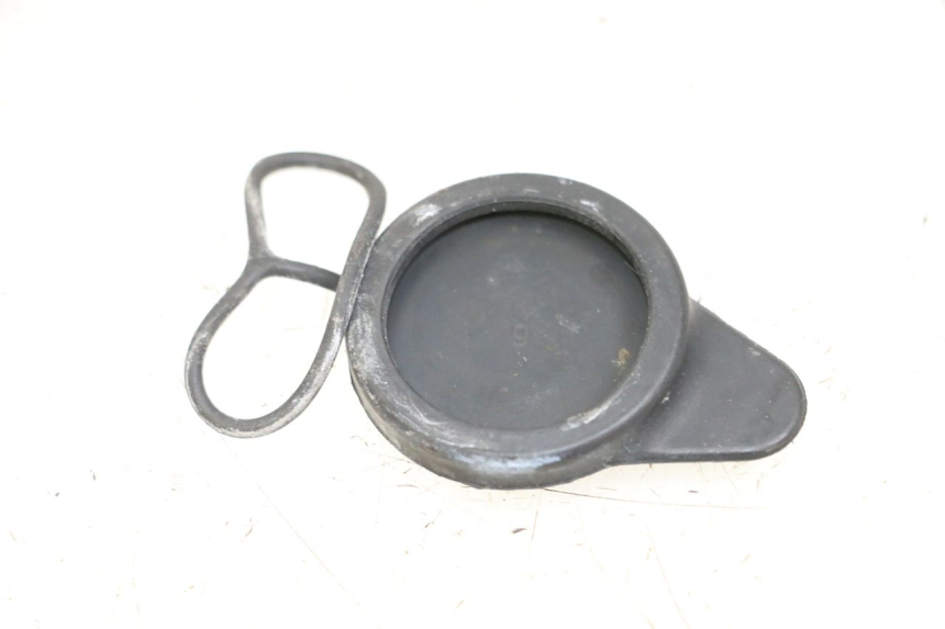 photo de KOREK ZBIORNIKA WYRÓWNAWCZEGO HONDA PCX (JF47) 125 (2012 - 2013) - Szczegół części