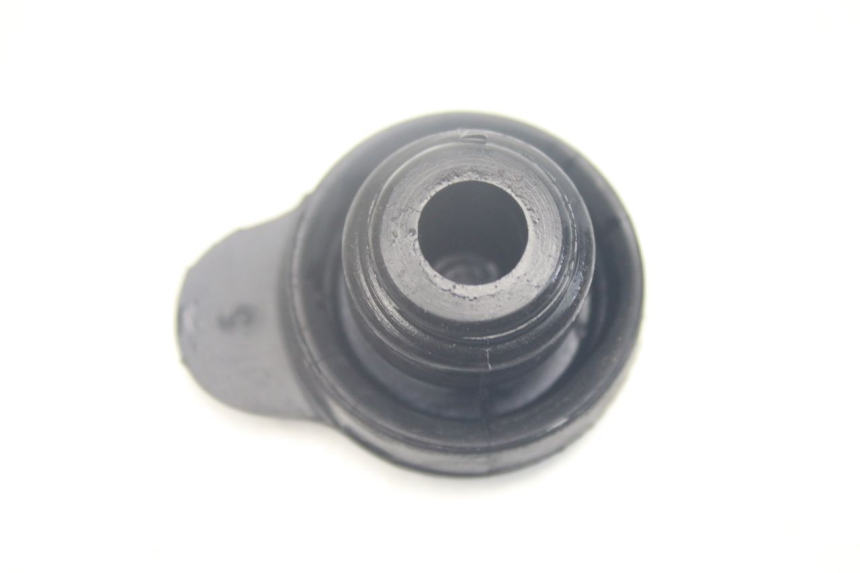 photo de KOREK ZBIORNIKA WYRÓWNAWCZEGO KYMCO PEOPLE 250 (2004 - 2008) - Zoom stanu zużycia