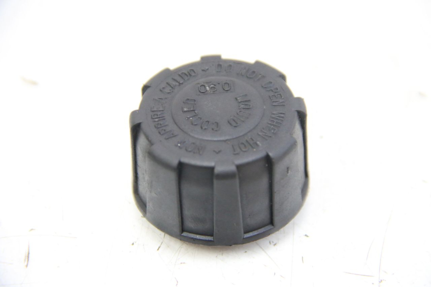 photo de KOREK ZBIORNIKA WYRÓWNAWCZEGO PIAGGIO VESPA GRANTURISMO 125 (2003 - 2007) - Widok główny