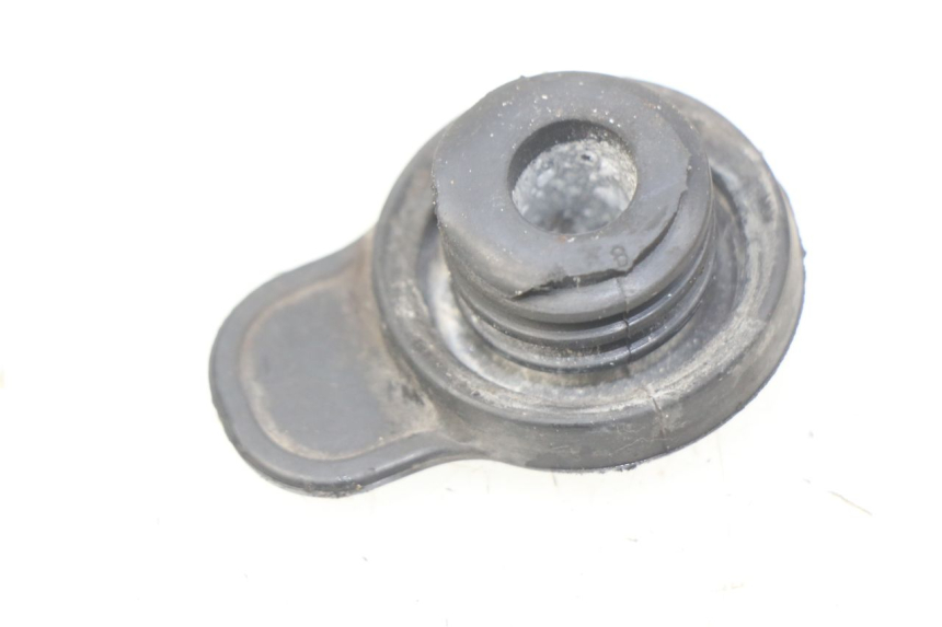 photo de KOREK ZBIORNIKA WYRÓWNAWCZEGO YAMAHA X-MAX XMAX 125 (2010 - 2013) - Szczegół części