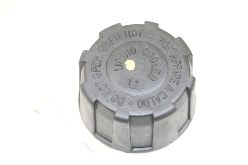 photo de KOREK ZBIORNIKA WYRÓWNAWCZEGO PIAGGIO X10 125 (2012 - 2017) - Widok główny