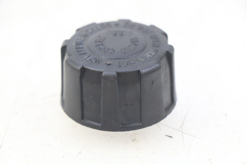 photo de KOREK ZBIORNIKA WYRÓWNAWCZEGO PIAGGIO X8 125 (2004 - 2007) - Szczegół części