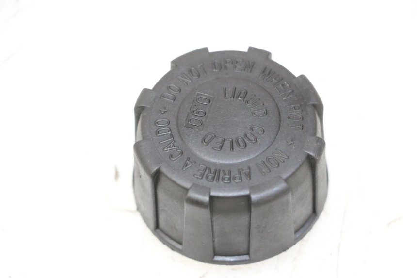 photo de KOREK ZBIORNIKA WYRÓWNAWCZEGO PIAGGIO X9 EVOLUTION 125 (2003 - 2007) - Widok główny