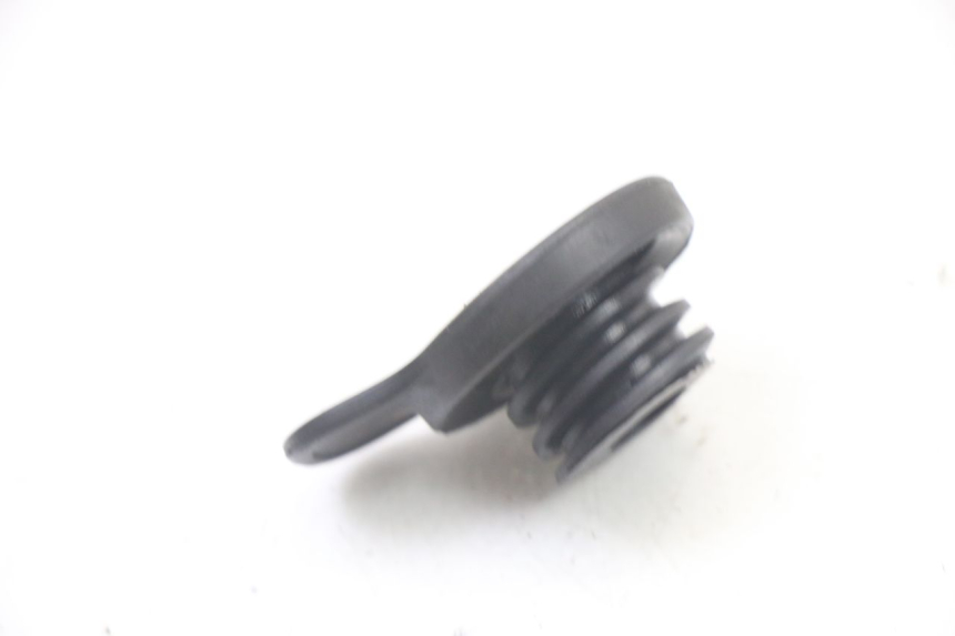 photo de KOREK ZBIORNIKA WYRÓWNAWCZEGO YAMAHA YP X-MAX XMAX 400 (2014 - 2017) - Szczegół części