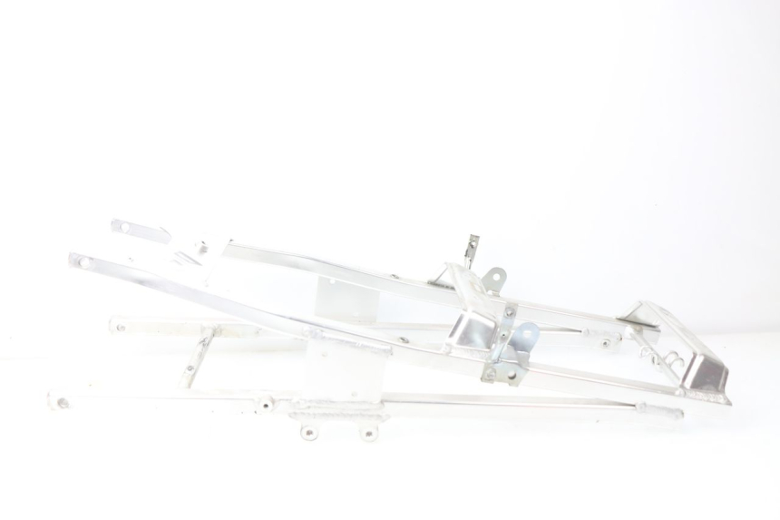 photo de RAMKA TYLNA RAMY HONDA CBR 919 RR FIREBLADE 900 (1998 - 1999) - Zoom stanu zużycia