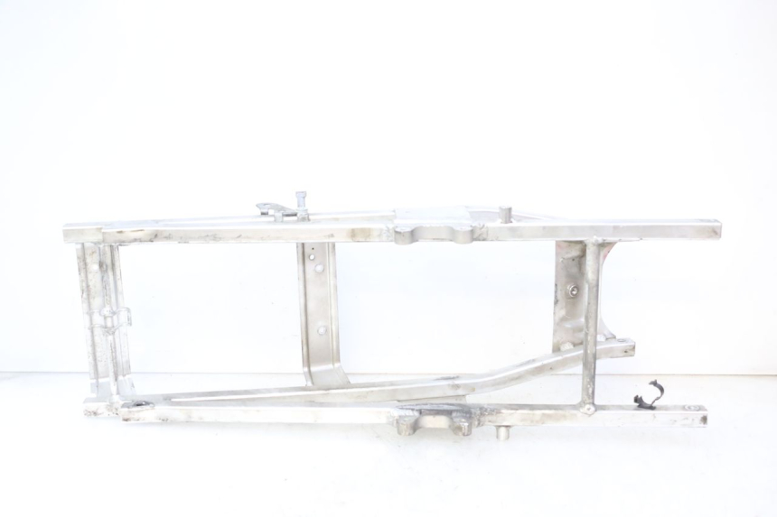 photo de RAMKA TYLNA RAMY HONDA CBR RR FIREBLADE 900 (1992 - 1994) - Zoom stanu zużycia