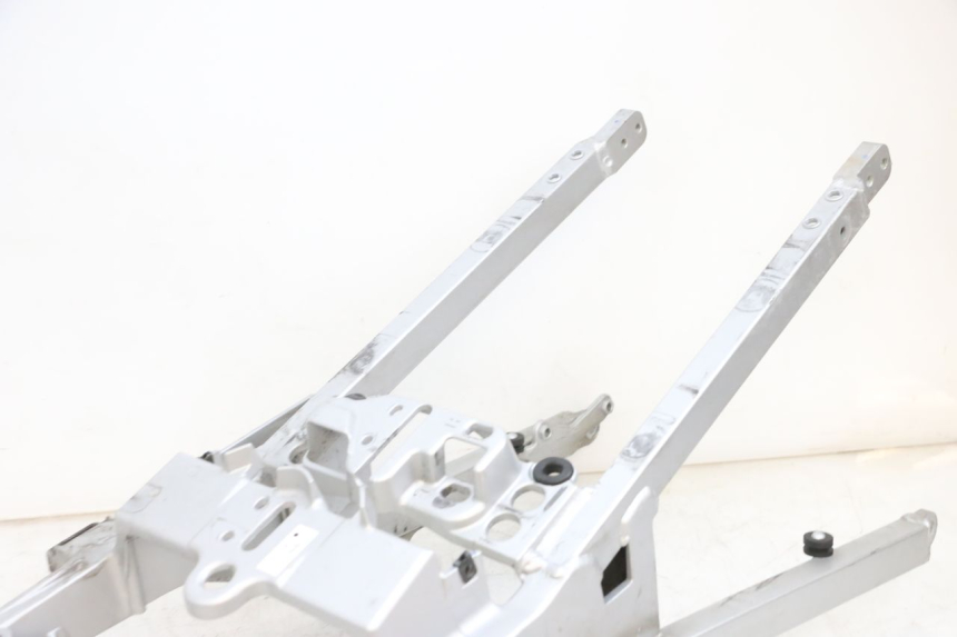 photo de RAMKA TYLNA RAMY YAMAHA FJR ABS 1300 (2006 - 2012) - Punkty mocowania