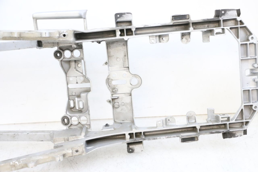 photo de RAMKA TYLNA RAMY YAMAHA FJR ABS 1300 (2006 - 2012) - Inny kąt widzenia