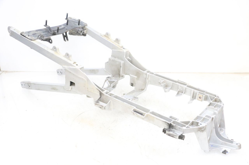 photo de RAMKA TYLNA RAMY YAMAHA FJR ABS 1300 (2006 - 2012) - Zoom stanu zużycia