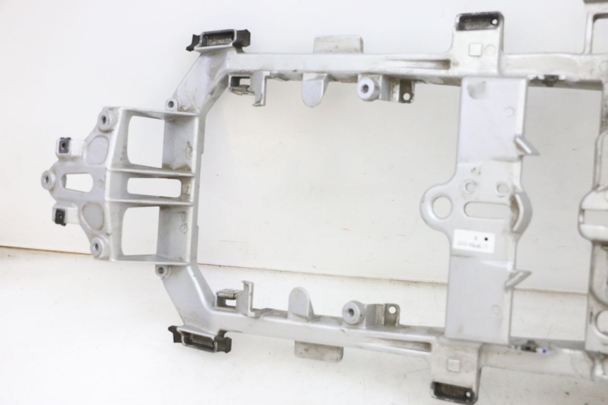 photo de RAMKA TYLNA RAMY YAMAHA FJR ABS 1300 (2006 - 2012) - Stan powierzchni