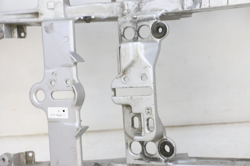 photo de RAMKA TYLNA RAMY YAMAHA FJR ABS 1300 (2006 - 2012) - Część sprawdzona