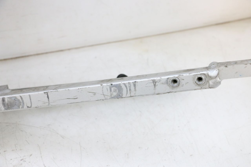 photo de RAMKA TYLNA RAMY YAMAHA FJR ABS 1300 (2006 - 2012) - Oznaczenia i referencje