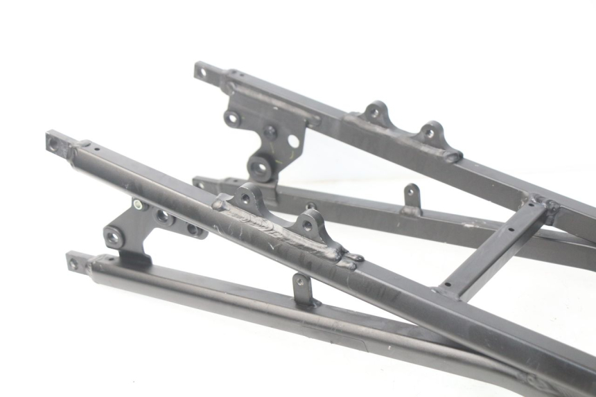 photo de RAMKA TYLNA RAMY YAMAHA FZ8 800 (2010 - 2016) - Inny kąt widzenia