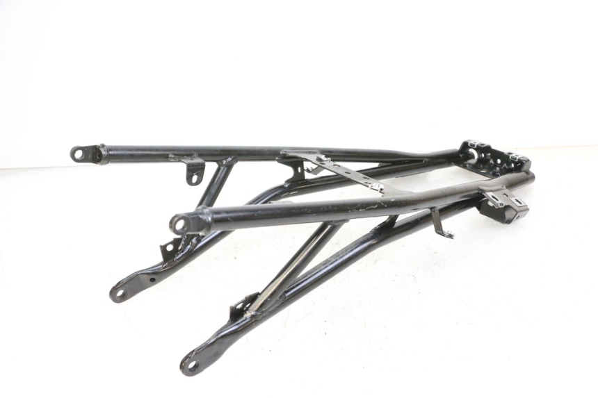 photo de RAMKA TYLNA RAMY BMW G310 R 310 (2016 - 2020) - Zbliżenie techniczne