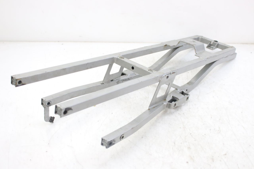 photo de RAMKA TYLNA RAMY DERBI GPR 50 (2004 - 2009) - Widok główny