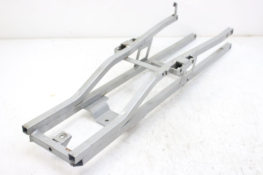 photo de RAMKA TYLNA RAMY DERBI GPR 50 (2004 - 2009) - Szczegół części