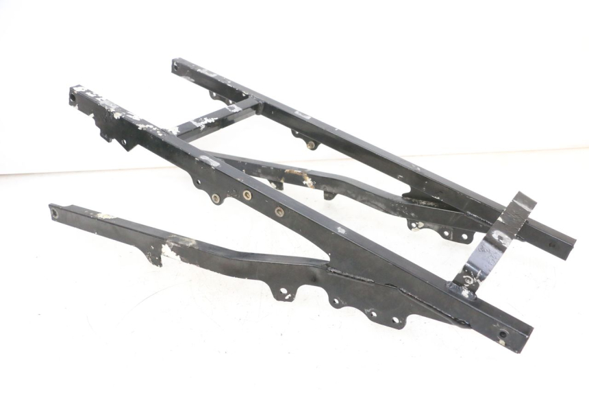 photo de RAMKA TYLNA RAMY KAWASAKI GPX R WARBIRD 600 (1988 - 1993) - Widok główny