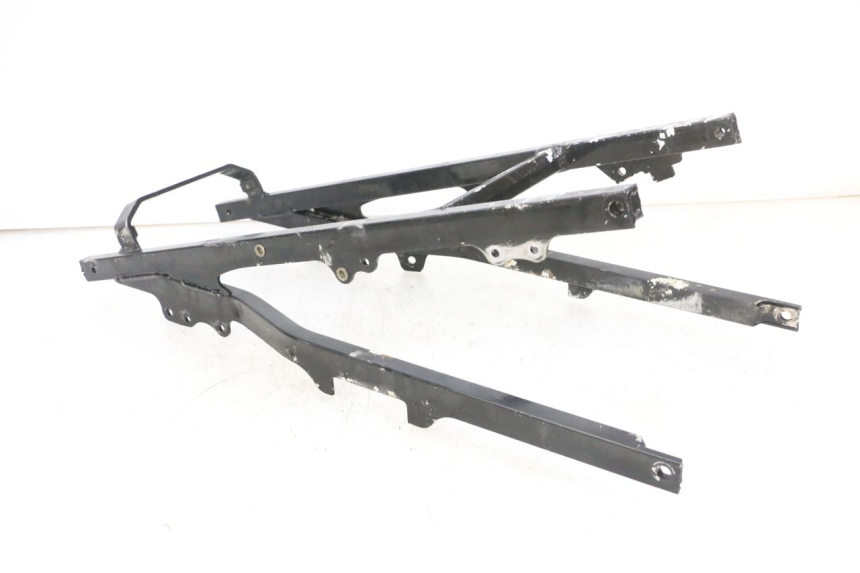 photo de RAMKA TYLNA RAMY KAWASAKI GPX R WARBIRD 600 (1988 - 1993) - Zbliżenie techniczne