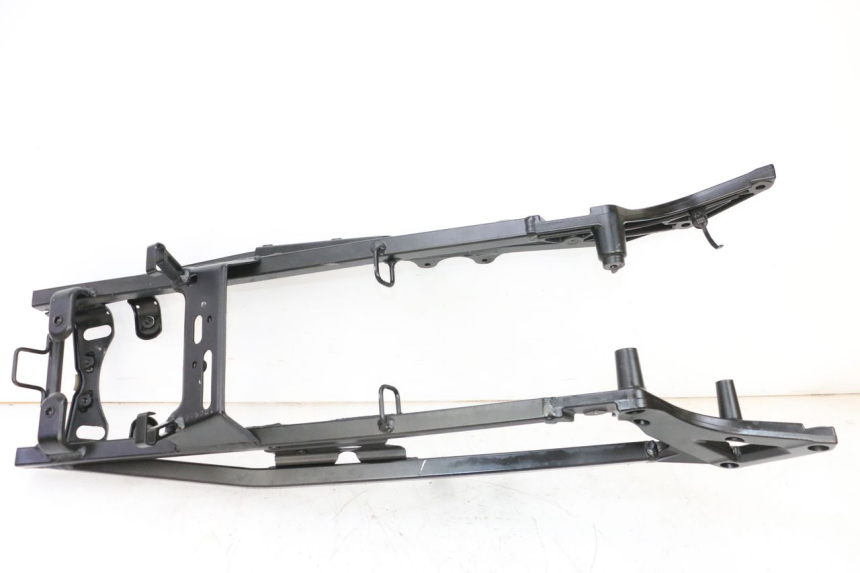 photo de RAMKA TYLNA RAMY SUZUKI GSXR GSX-R 1000 (2003 - 2004) - Zbliżenie techniczne