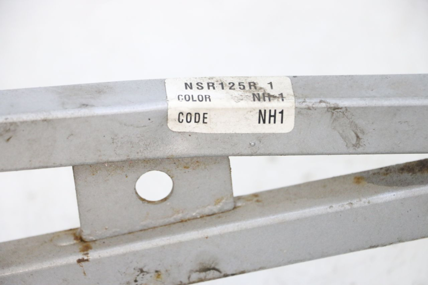 photo de RAMKA TYLNA RAMY HONDA NSR R 125 (1994 - 2003) - Zbliżenie techniczne