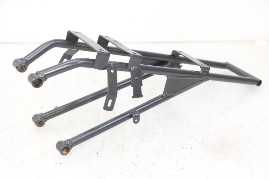 photo de PĘTLA RAMY TYLNEJ APOLLO RFZ 125 - Inny kąt widzenia