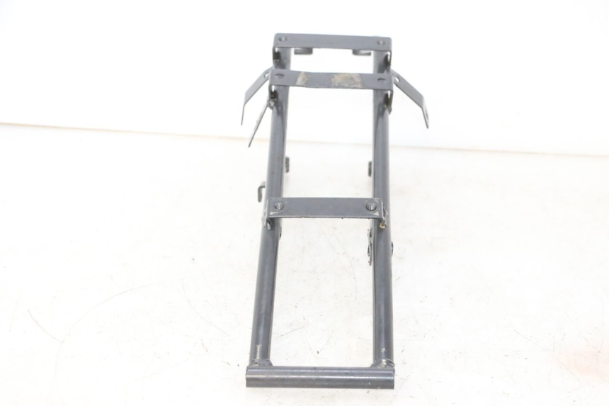 photo de PĘTLA RAMY TYLNEJ APOLLO RFZ 125 - Widok ogólny