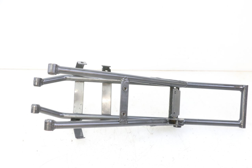 photo de PĘTLA RAMY TYLNEJ APOLLO RFZ 125 - Zoom stanu zużycia