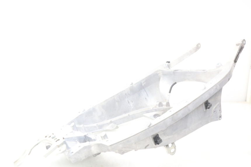 photo de RAMKA TYLNA RAMY YAMAHA XP T-MAX TMAX 500 (2008 - 2012) - Zoom stanu zużycia