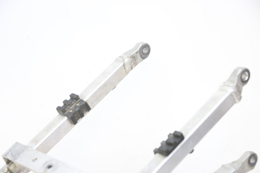 photo de RAMKA TYLNA RAMY YAMAHA YZ-F YZF 250 (2014 - 2018) - Stan powierzchni