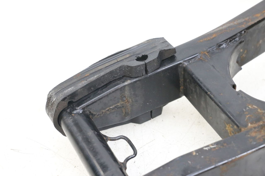 photo de wahacz tylnego zawieszenia HYOSUNG GV AQUILA 125 (2000 - 2009) - Stan powierzchni