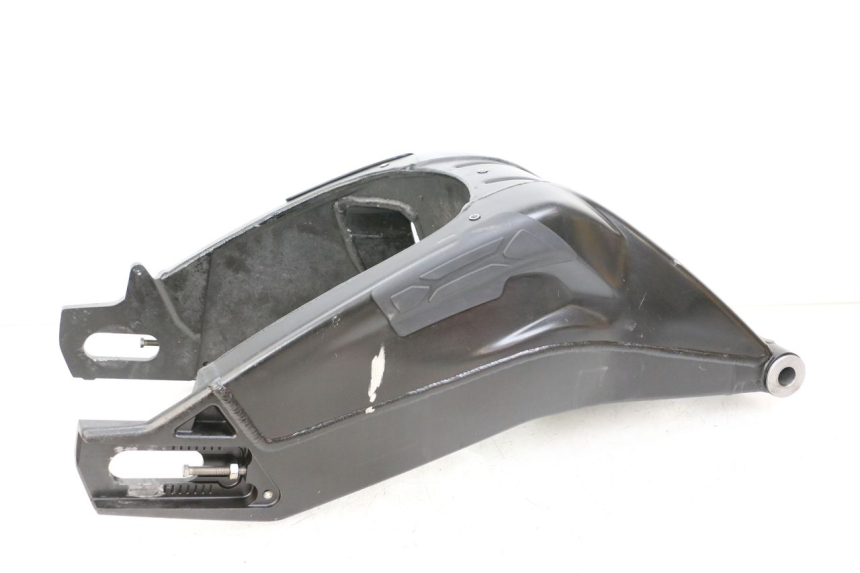 photo de wahacz tylnego zawieszenia BMW S RR ABS S1000RR 1000 (2015 - 2018) - Szczegóły charakterystyczne