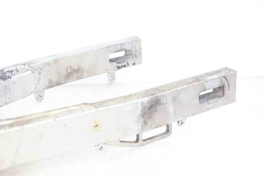 photo de wahacz tylnego zawieszenia HONDA CBR F SC25 1000 (1989 - 1992) - Punkty mocowania