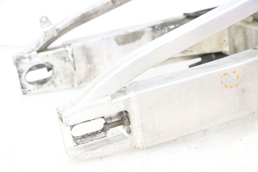 photo de wahacz HONDA CBR RR FIREBLADE 900 (1992 - 1994) - Szczegóły charakterystyczne