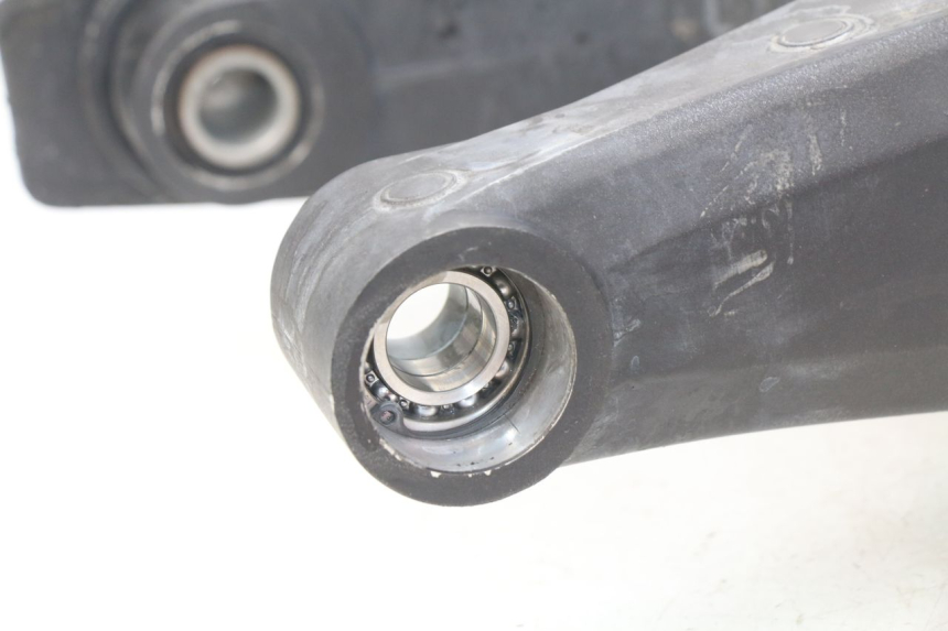 photo de wahacz HONDA CBRF CBR-F PC41 600 (2011 - 2013) - Inny kąt widzenia