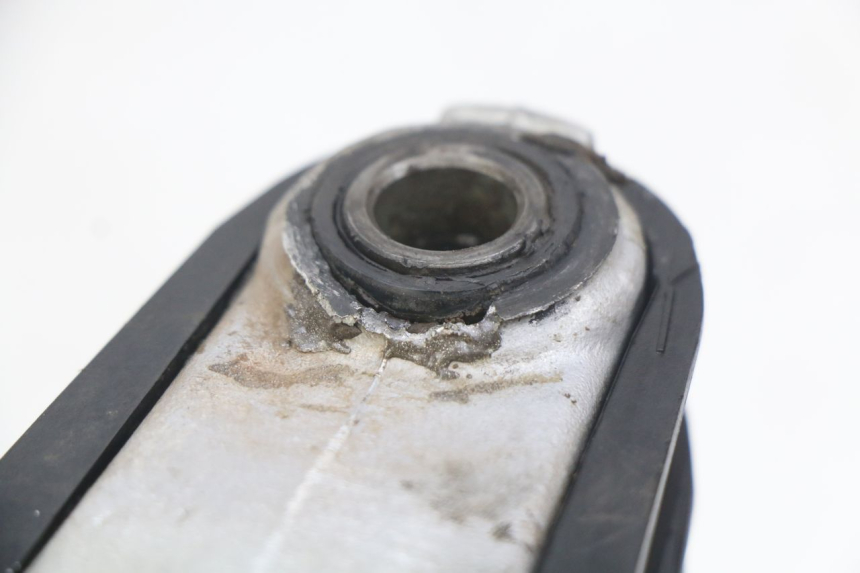 photo de wahacz tylni HONDA CR 80 (2001 - 2003) - Szczegół części