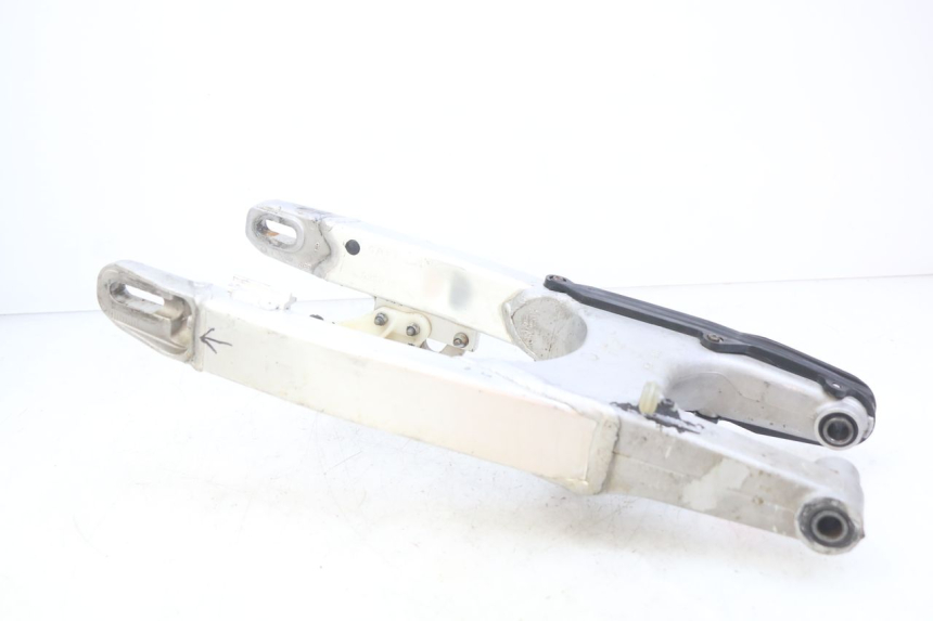 photo de wahacz tylni HONDA CR 80 (2001 - 2003) - Zbliżenie komponentów