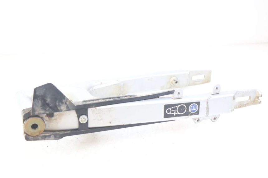 photo de wahacz tylni HONDA CRF CR-F 125 (2022 - 2023) - Szczegół części