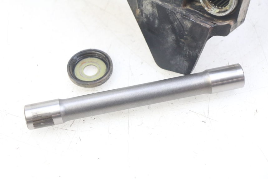 photo de wahacz tylni HONDA CRF CR-F 125 (2022 - 2023) - Zoom stanu zużycia