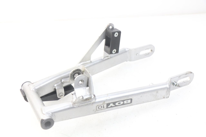 photo de wahacz tylni DERBI DIRT BOY 4T 50 - Zoom stanu zużycia