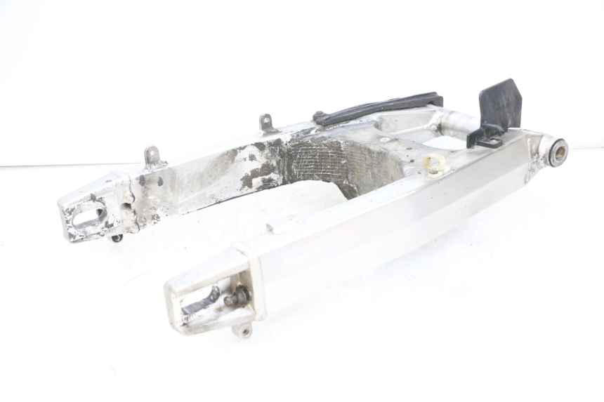 photo de wahacz tylni SUZUKI DL V STROM 1000 (2002 - 2007) - Widok z bliska