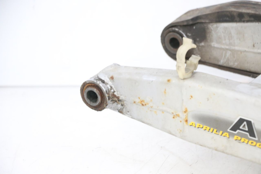 photo de wahacz APRILIA ETX 125 (1998 - 2002) - Zbliżenie komponentów