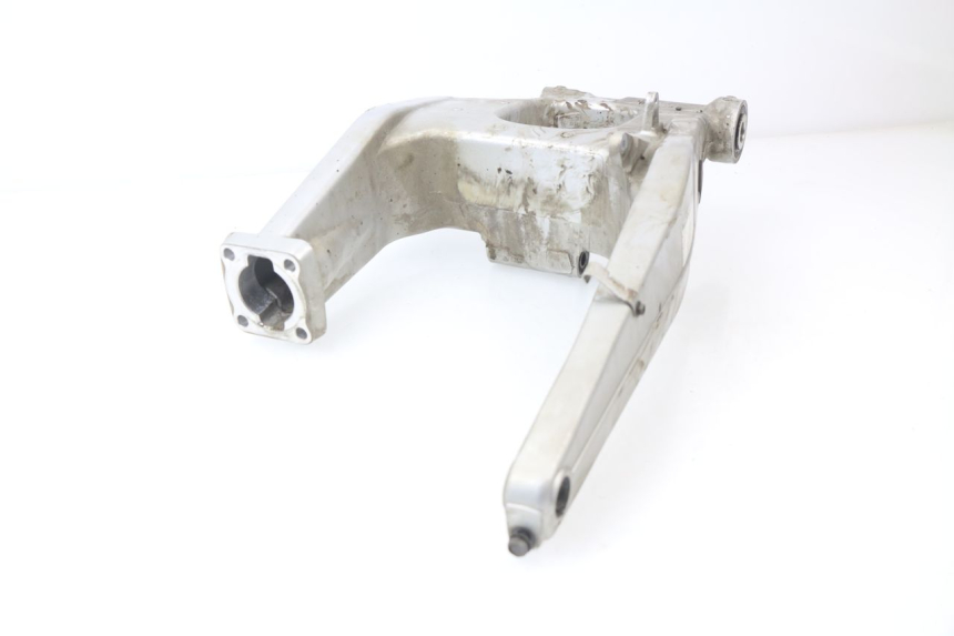 photo de wahacz tylni YAMAHA FJR ABS 1300 (2006 - 2012) - Inny kąt widzenia