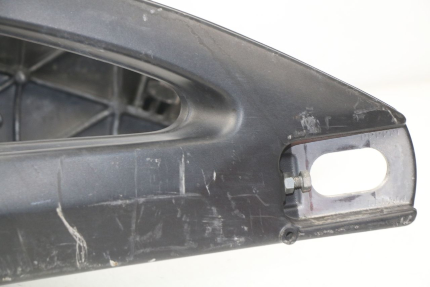 photo de wahacz tylnego zawieszenia YAMAHA FZ8 800 (2010 - 2016) - Oznaczenia i referencje