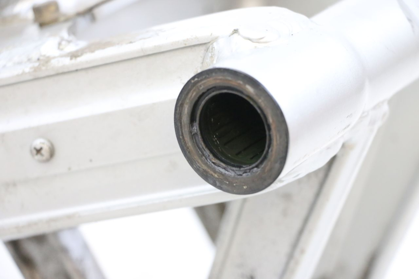 photo de Wahacz tylnego zawieszenia KAWASAKI GPZ RX 1000 (1986 - 1988) - Inny kąt widzenia