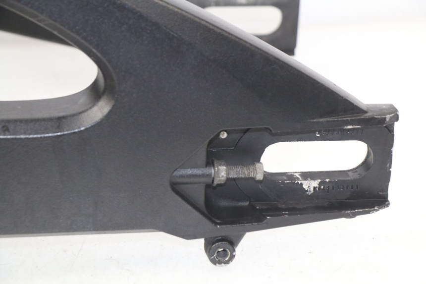 photo de wahacz tylni SUZUKI GSX-R GSXR 750 (2011 - 2016) - Część sprawdzona
