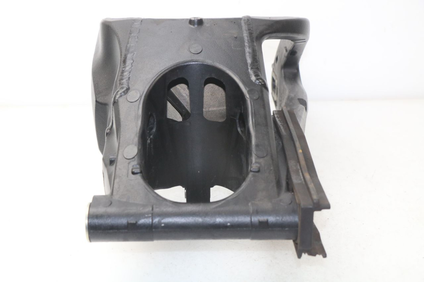 photo de wahacz tylnego zawieszenia SUZUKI GSX-R GSXR K16 1000 (2012 - 2016) - Zbliżenie komponentów