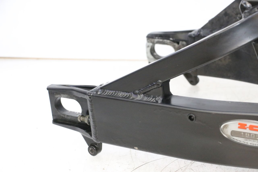 photo de wahacz tylnego zawieszenia SUZUKI GSXR GSX-R 1000 (2003 - 2004) - Zdjęcie dodatkowe